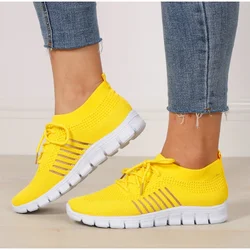 Neue Sommer Turnschuhe Frauen schlüpfen auf Mesh leichte atmungsaktive Laufschuhe Frau Walking Plattform bequeme weibliche Freizeit schuhe