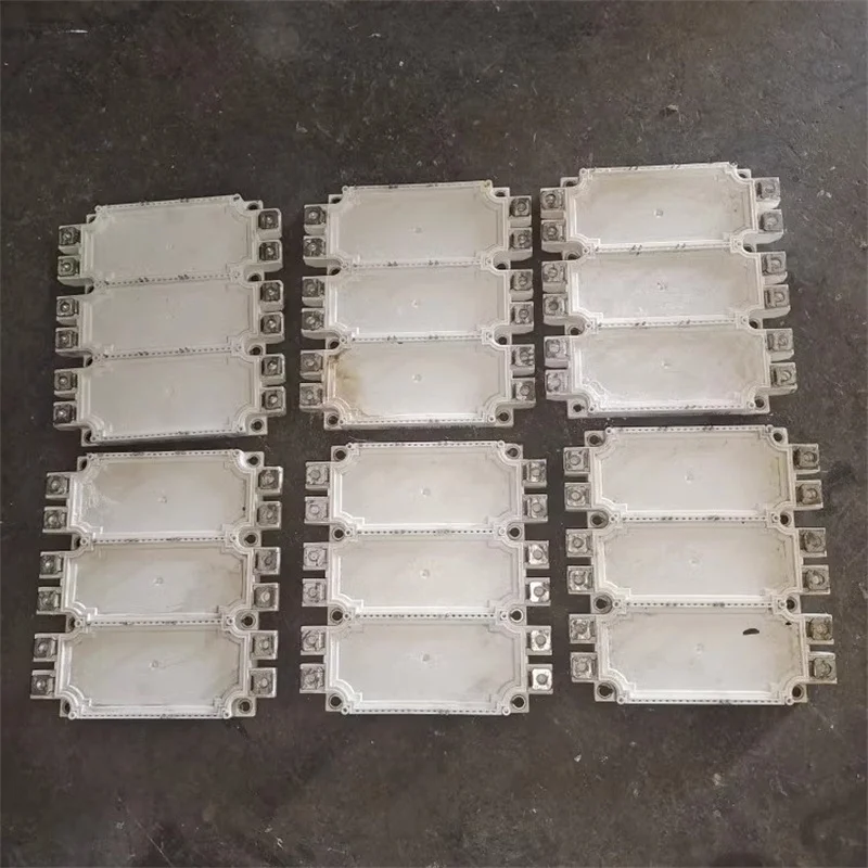 

Б/у FS450R12KE3 FS450R17KE3
