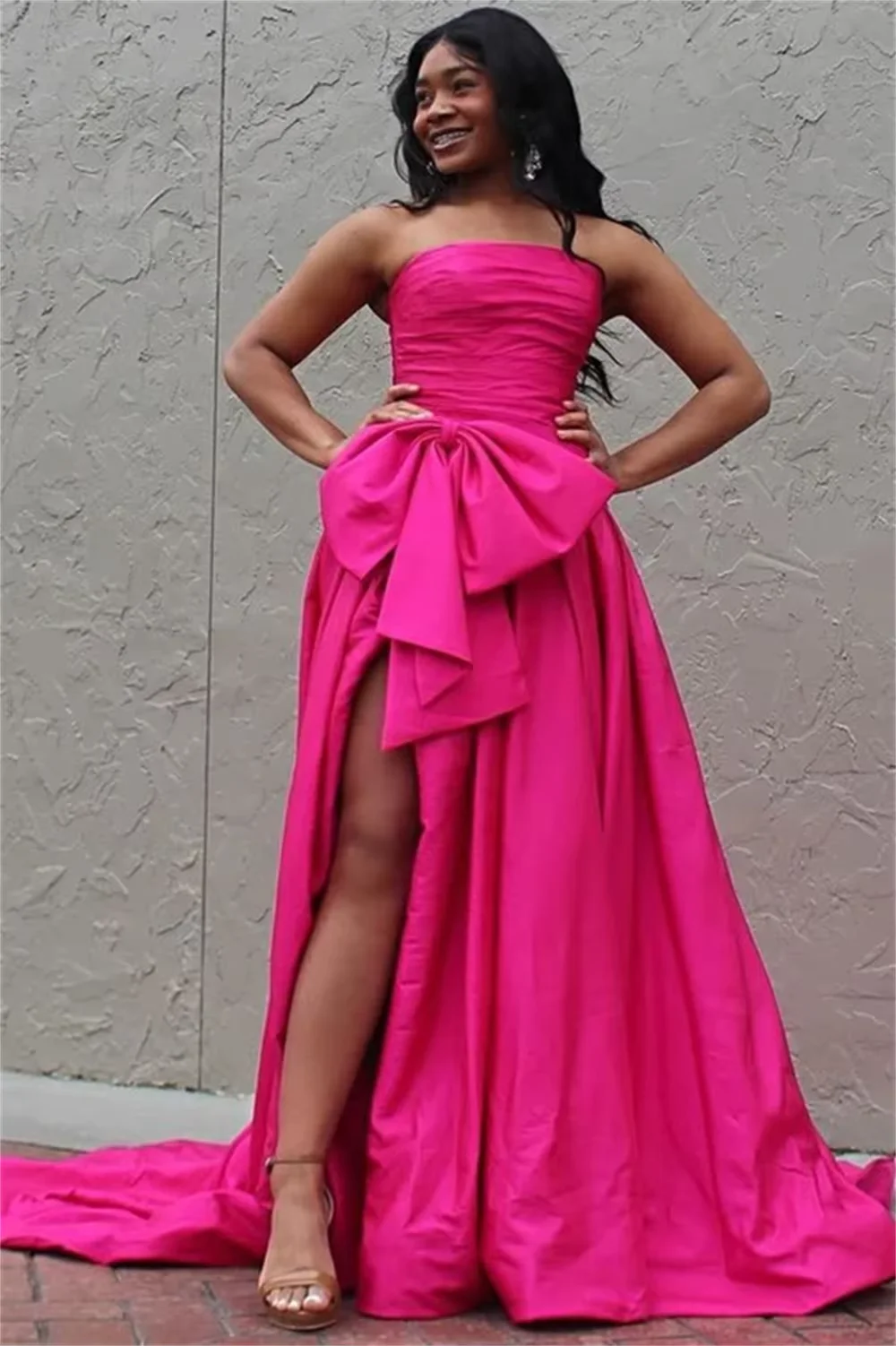 Customized Hot Pink Sweetheart Prom Dress Strapless Big Fluffy Bow Formal Evening Gowns A-line Backless  Women\'s Party Dress