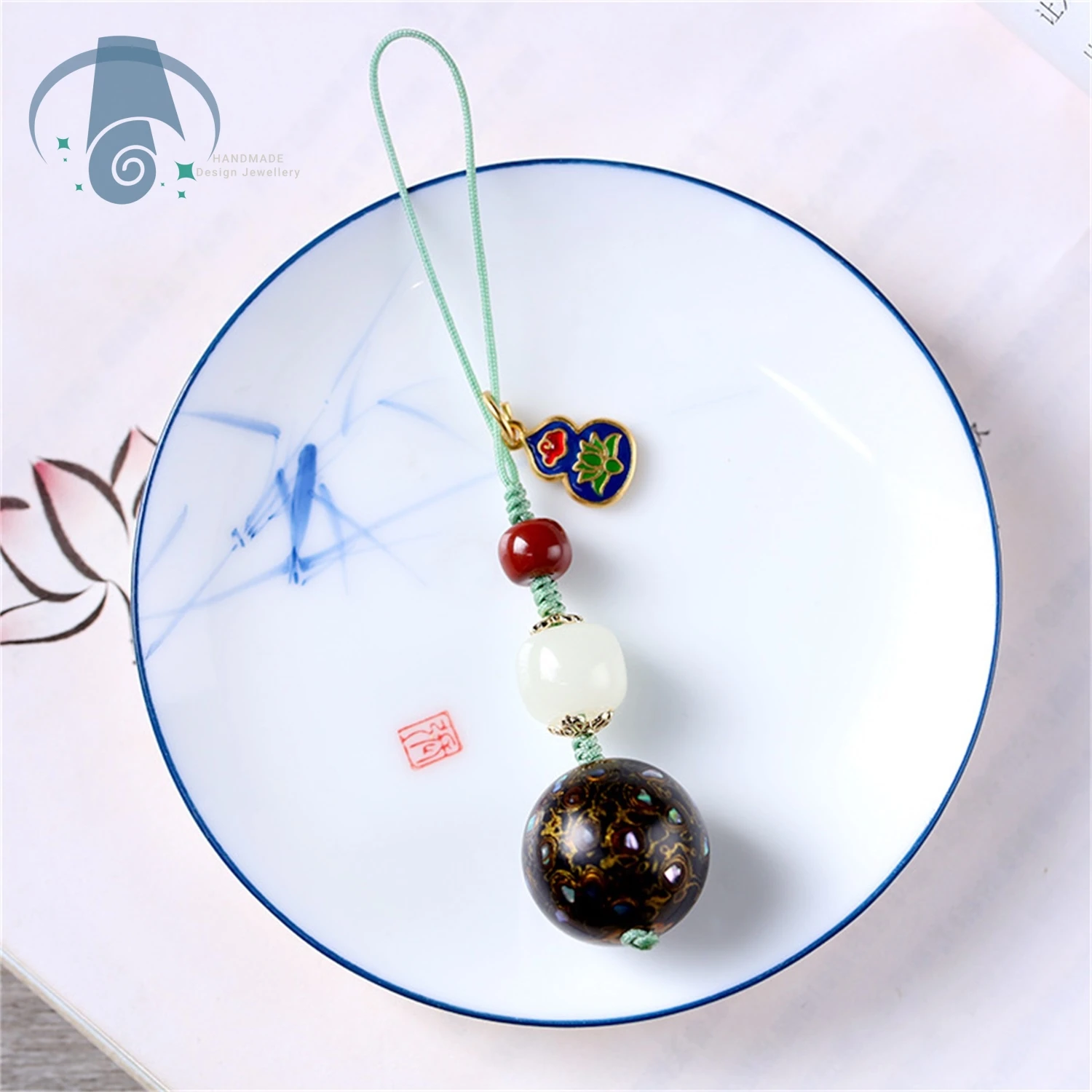 Ethnic Style Phone Strap Hand Woven Lacquer Beads Vintage Unisex Bag Charm Decorative for Mobile Phone and Bag Gift Accessory