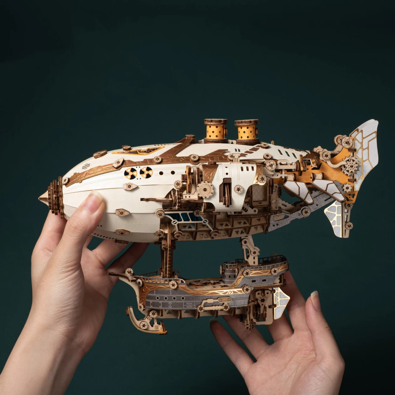3D Puzzle DIY Wooden Fantasy Airship Assembled Miniature Model