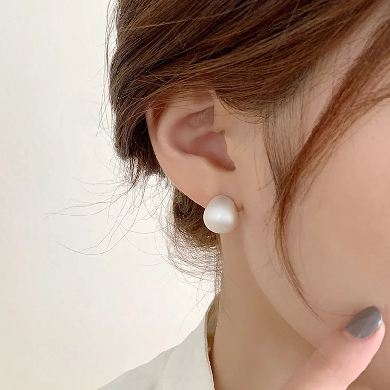 ANENJERY Geometric Minimalist Matte Brushed Metal Drop Shaped Earrings for Women Simple Fashion Party Jewelry Accessories