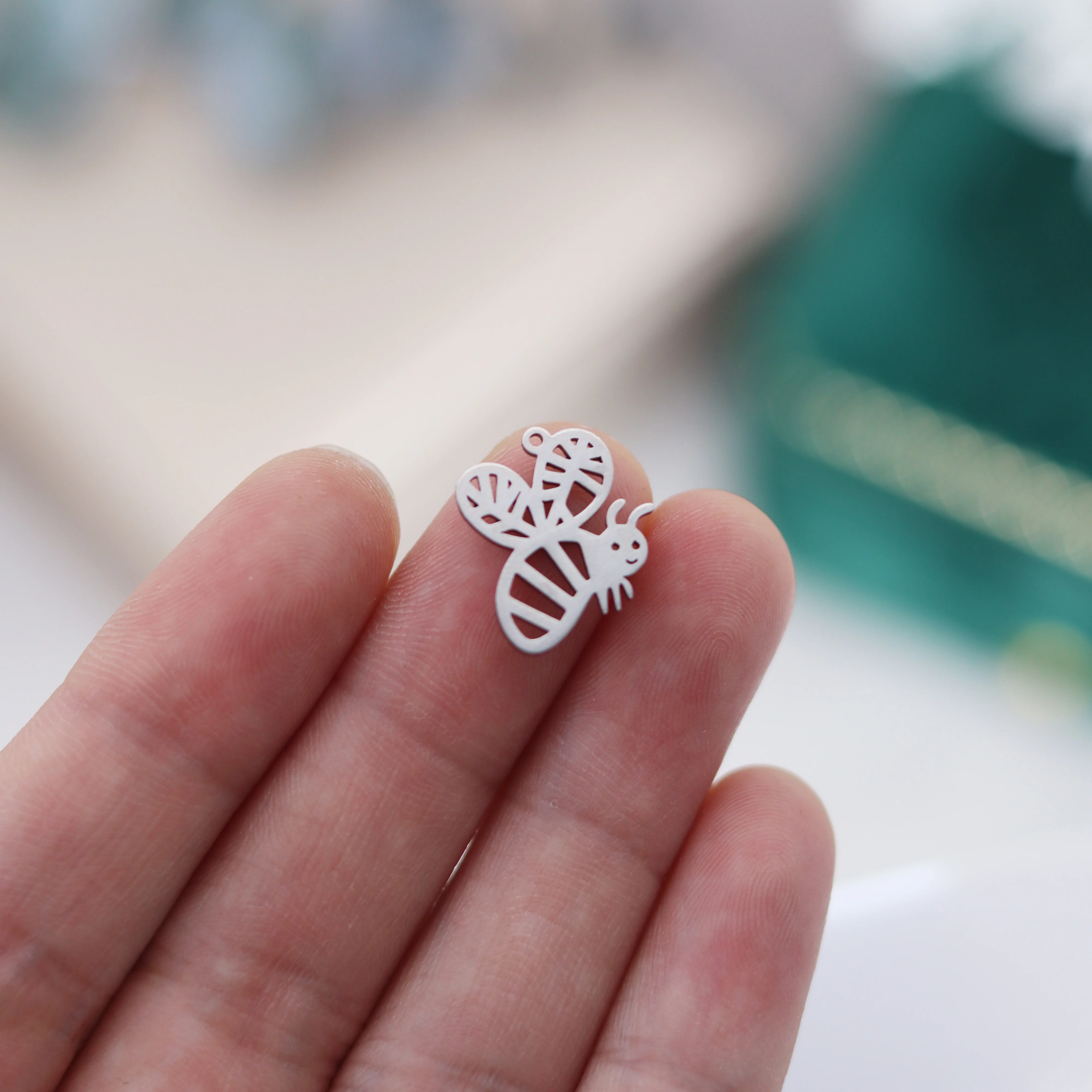 3pcs Tiny Insect Charm Bee 316L Stainless Steel Pendant Charms for Jewelry Making Bracelets Earrings Women Craft diy Accessories
