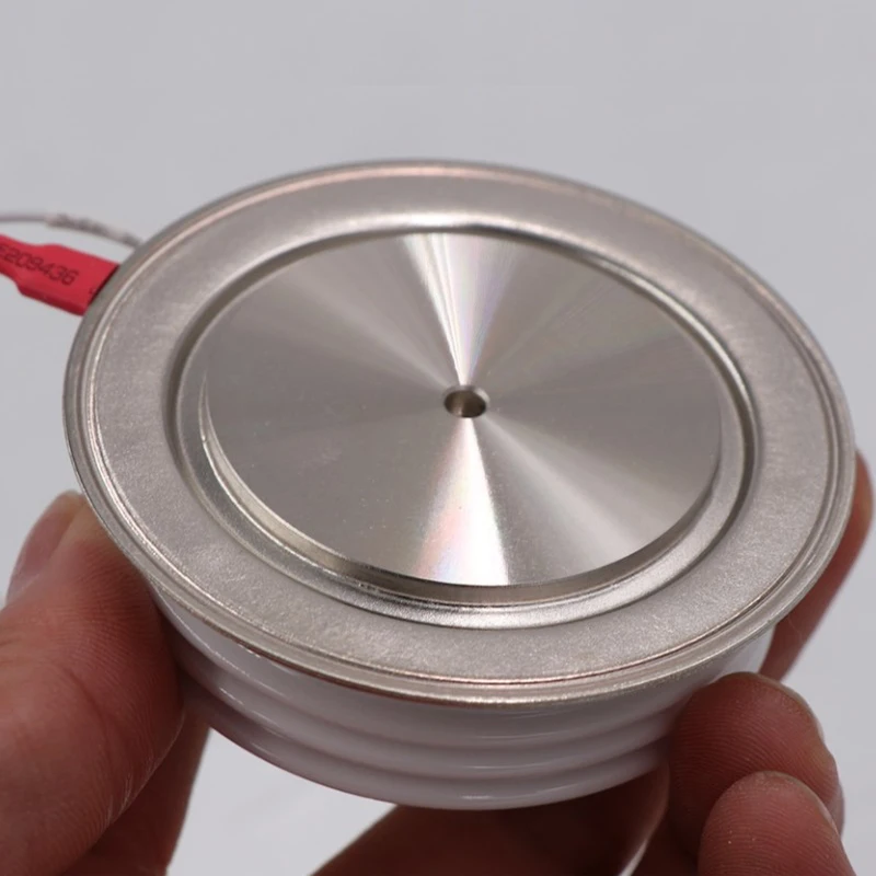 Hanna Thyristor KK800A1800V 04 piezas y fusibles RS3 500/1000 03 piezas y RS3 500V 400A 03 piezas