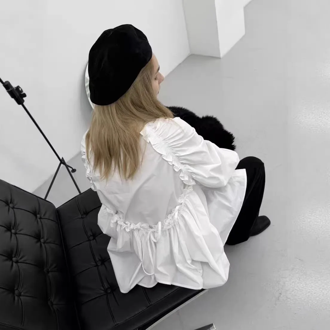 

Женская свободная хлопковая блузка с кружевной отделкой и открытой спиной, в корейском стиле, унисекс, весенняя коллекция 2026