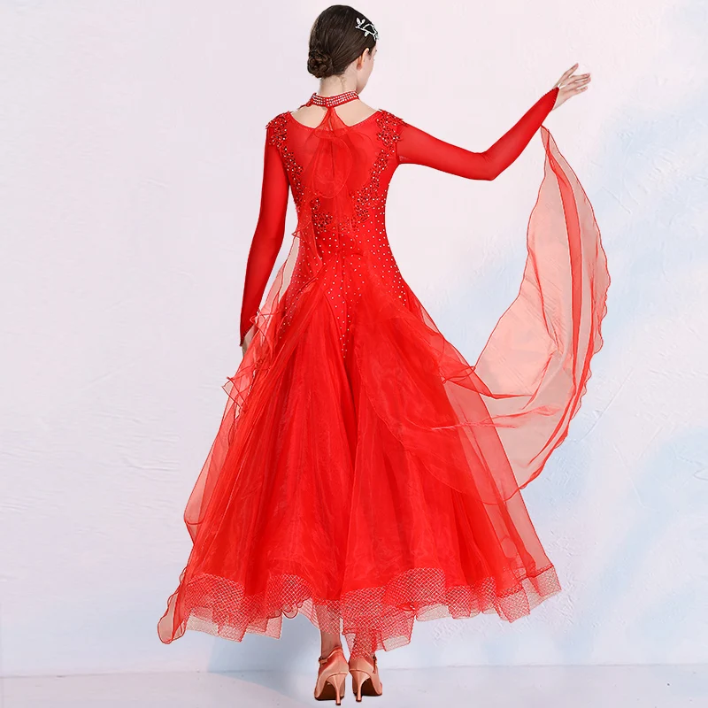 Abito da ballo moderno da donna personalizzato Abiti da spettacolo standard nazionali Abito da ballo da sala valzer Abbigliamento Duet