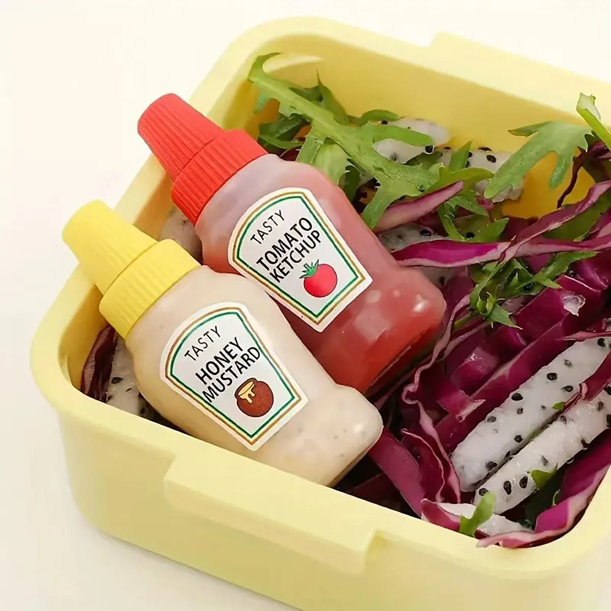 4-piece Mini Tomato Sauce Bottle, 25ml Seasoning Squeeze Bottle, Plastic Portable Container Bottle, Suitable for Adults, Offices