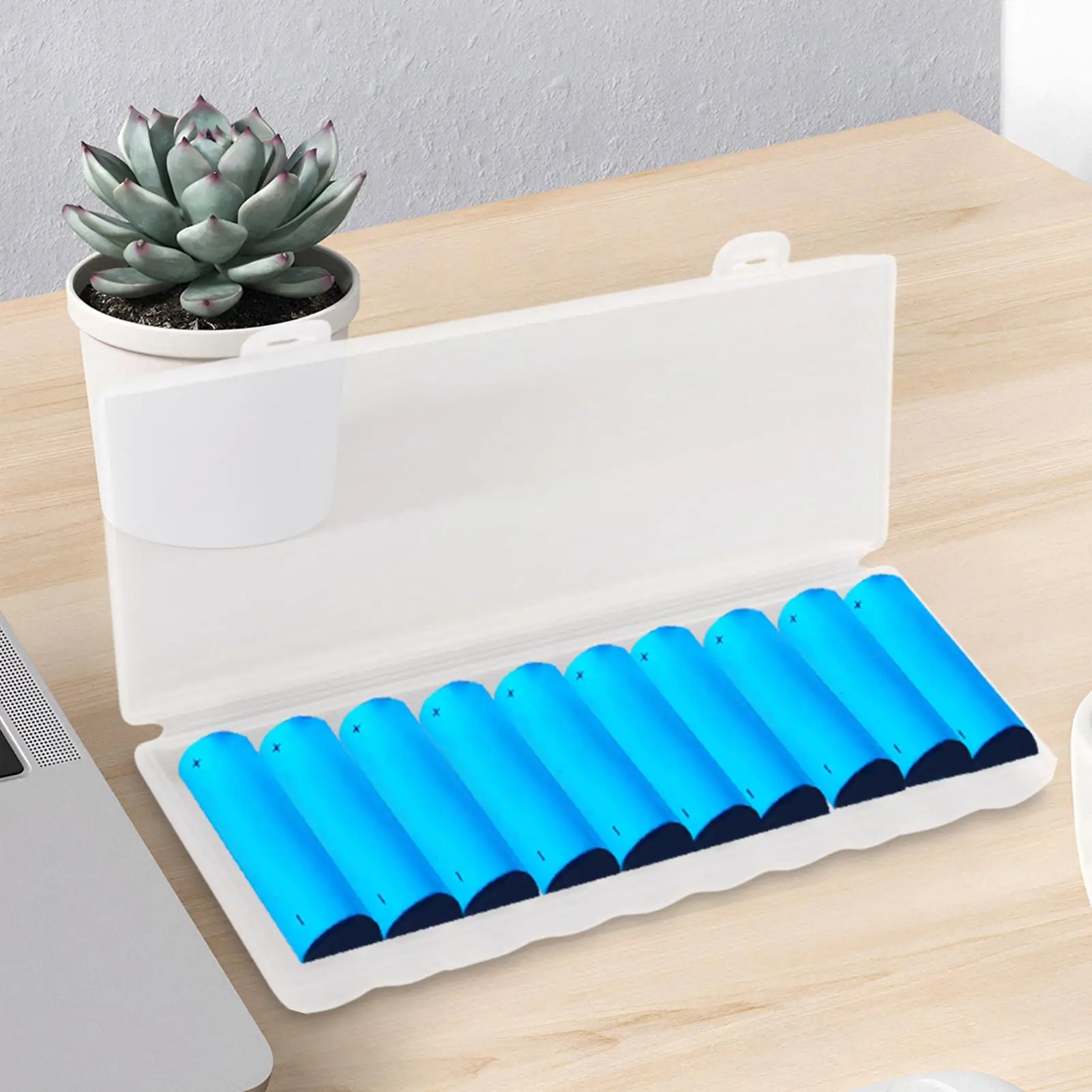 Transparent Plastic Battery Storage PP plastic frosted semi transparent battery storage box simple convenient Easy to hang carry