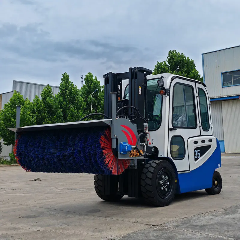 Japan 3ton Forklifts Warehouse Forklift Diesel EPA EURO5 2TON 3TON 3.5TON Diesel Forklift with Customized sweeper