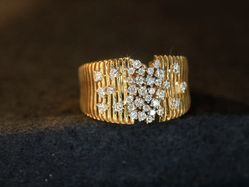 KUGG 100% 18 K イエローゴールドリング高級光沢のあるデザイン 0.40 カラット本物の天然ダイヤモンドの婚約指輪女性のためのハイパーティージュエリー