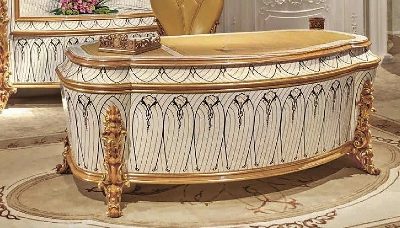 

Легкий роскошный европейский стол, большая мебель для изучения виллы, бытовой резной цветок из массива дерева, высокий смысл