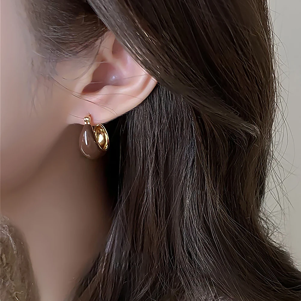 Women Korean Brown U-shaped Hoop Earrings Vintage Simple Tortoiseshell Color Dripping Oil Tiny Ear Studs Daily Exquisite Jewelry