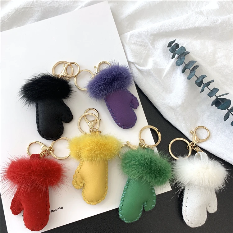 New Mink Fur Pompom Genuine Real Leather Gloves Mittens Keychain Women Car Key Chain Luxury Fluffy Bagpack Accessories Pendant