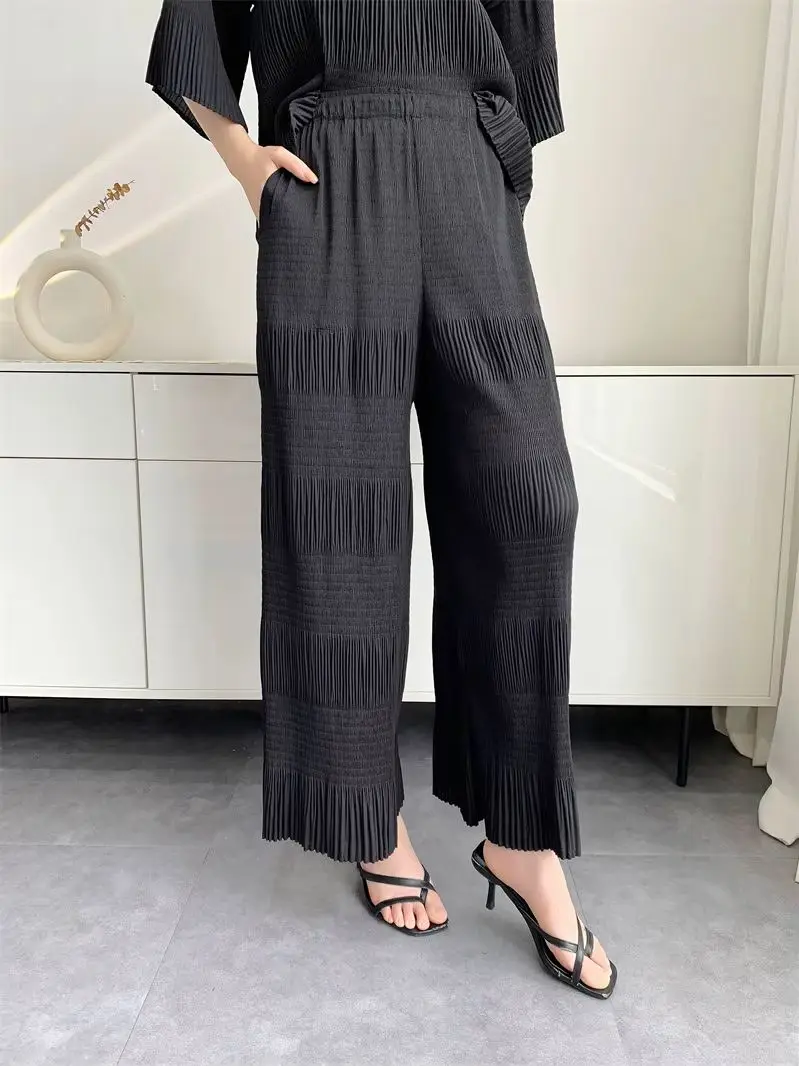 

Miyake Style High-end Pleated Suit Women's 2025 Summer New Pleated Top Temperament Age-reducing Comfortable Plisse Casual Pants