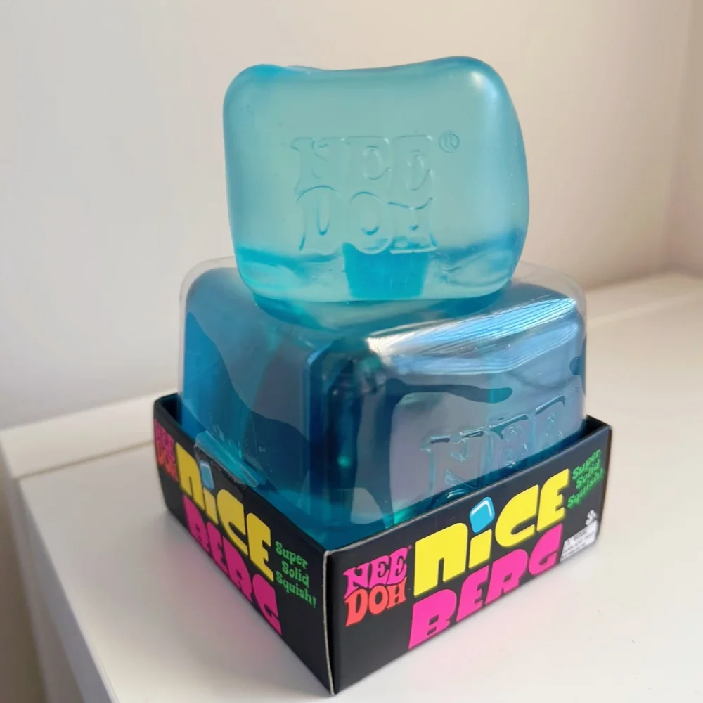 Needoh Nice Cube, Sensorisches Spielzeug, Anti-Stress-Blöcke, Stressabbau-Puzzle, Druckentlastung, Souvenir für Kinder