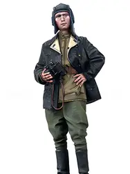 Resin kit Soviet Tank Commander Unassembled Sculpture for Hobbyists