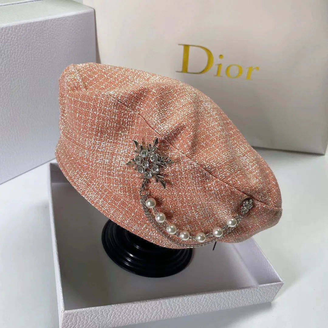 Luxury Designer Plaid Boucle Flat Beret Cap with Removal Brooch Women Ivy Irish Rhinestones Chain Embellished Painter Hats