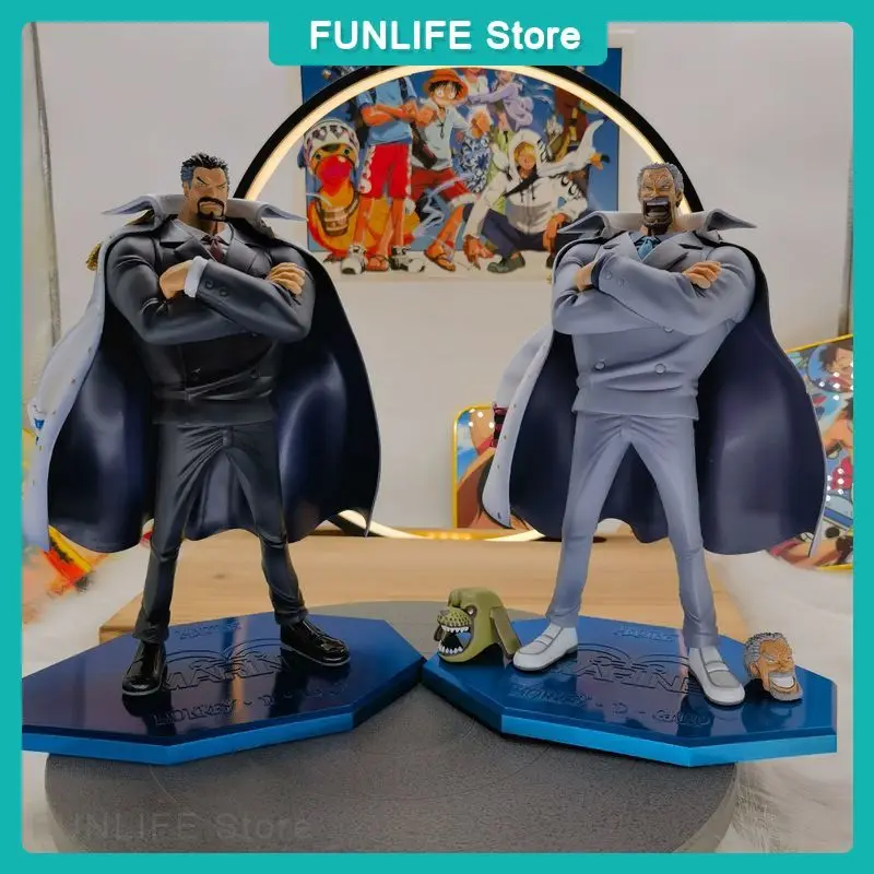 Figura POP Series 26cm Monkey D. Garp (Vovuelo de Luffy) Navy Vice Admiral - Caja en blanco y negro, ideal para exhibición y colección