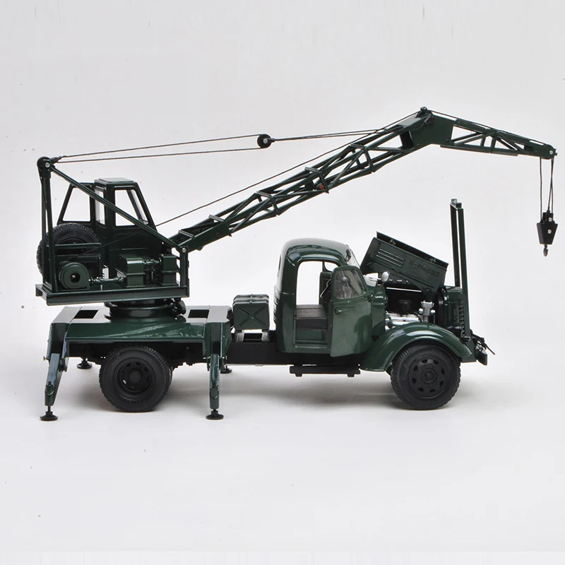 Century Dragon original car model Jiefang ca10 crane Old Jiefang CA10 truck 1:24 simulation alloy car model