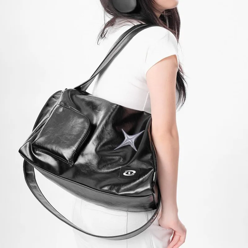 

Сумка кросс-боди Y2k унисекс, вместительная сумочка-бомбер в стиле панк с рисунком звезд, модный тоут на плечо черного и серебристого цвета для мальчиков и девочек