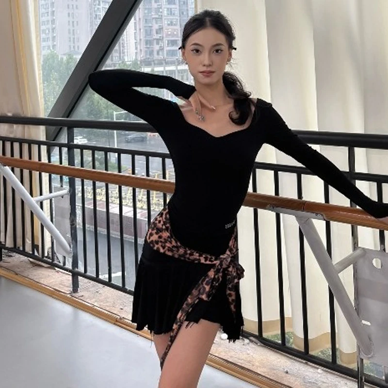 

Lace Backless Latin Dance Clothes Women Black Tops Tassels Skirt Adult Practice Dress Cha Cha Rumba Samba Dance Clothing SS1573