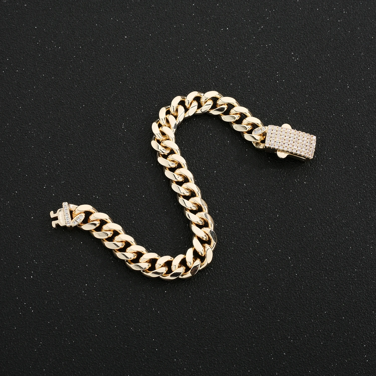 Classic copper material 0.6/0.8/1 cm wide Cuban chain necklace Monaco brooch black and white bracelet men and women jewelry gift