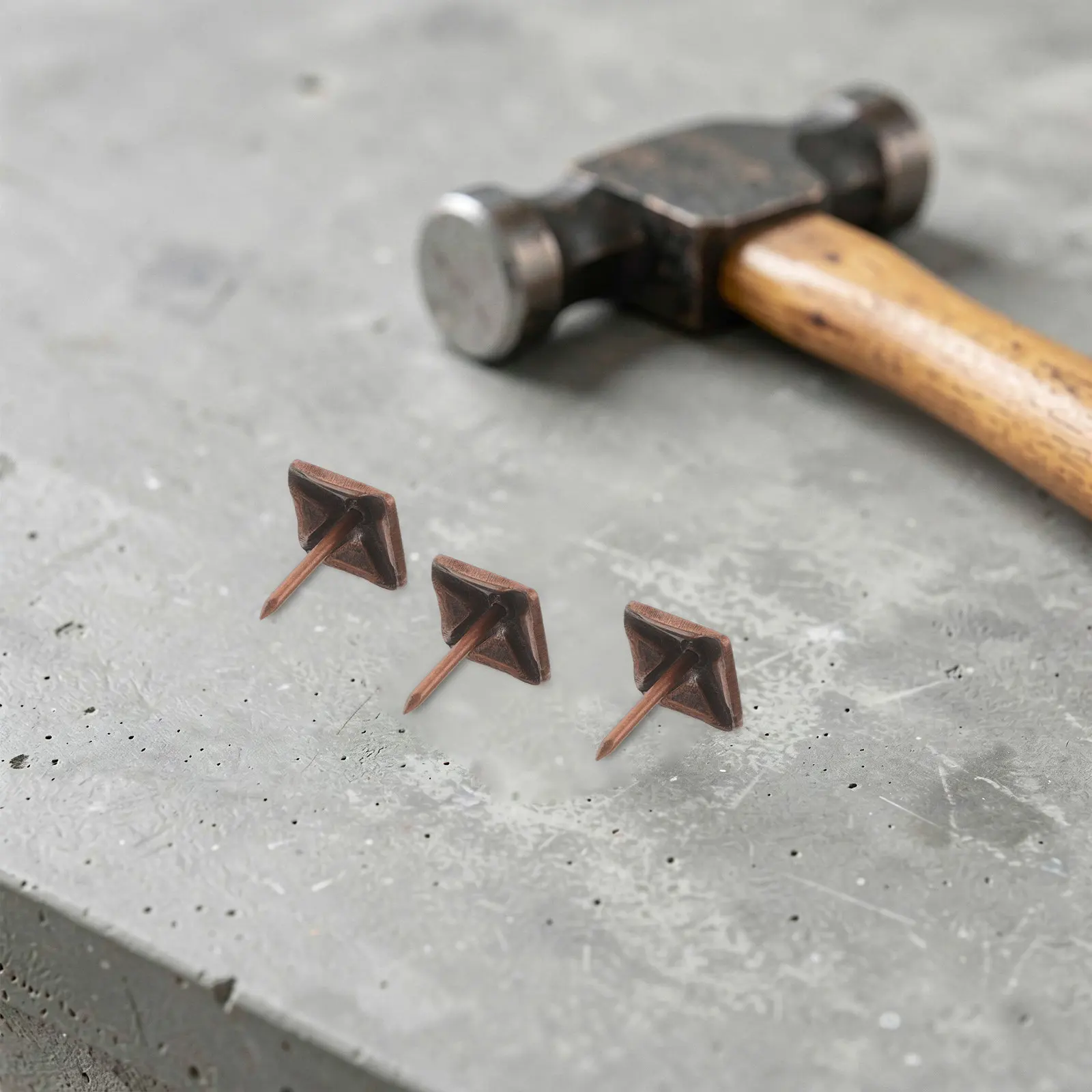 100Pcs Furniture Nails Vintage Flat Head Upholstery Tacks Decorative Pins for Sofas Beds Wood Doors Upholstery Nails