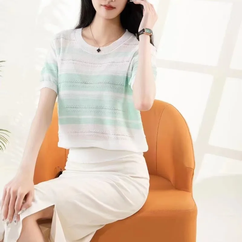 Women's 2024 Summer New Combination Rainbow Stripe Ice Silk Knitted Slim Fit Western Style Pullover Round Neck Short Sleeved Top