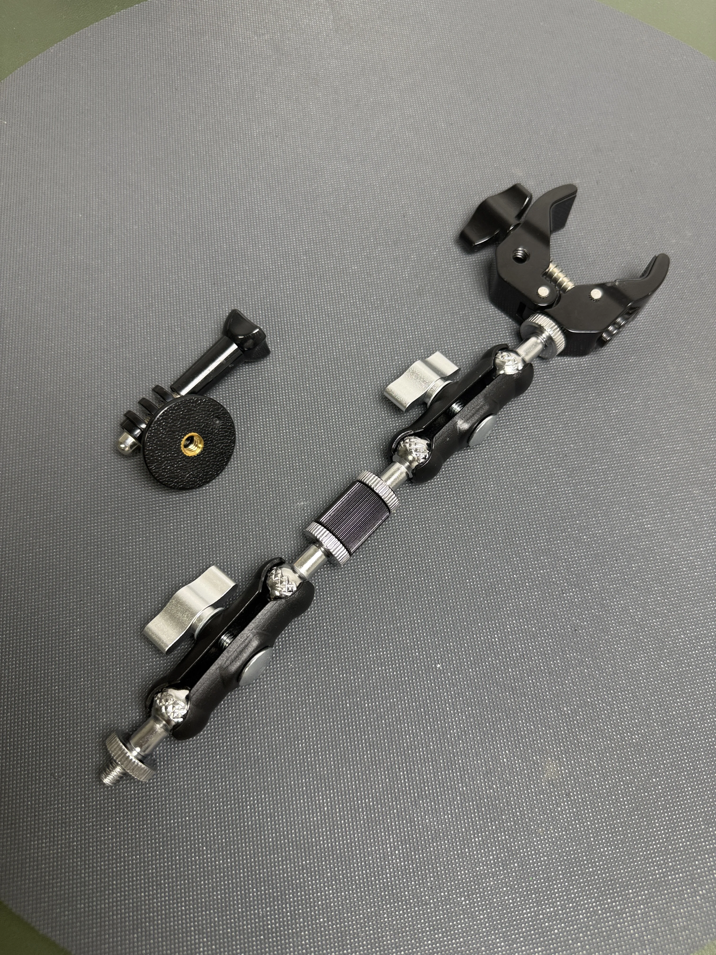 ラウンドチューブクランプ自由に調整可能な DJI カメラ固定 - Cabinet Knob Round のレビューと価格