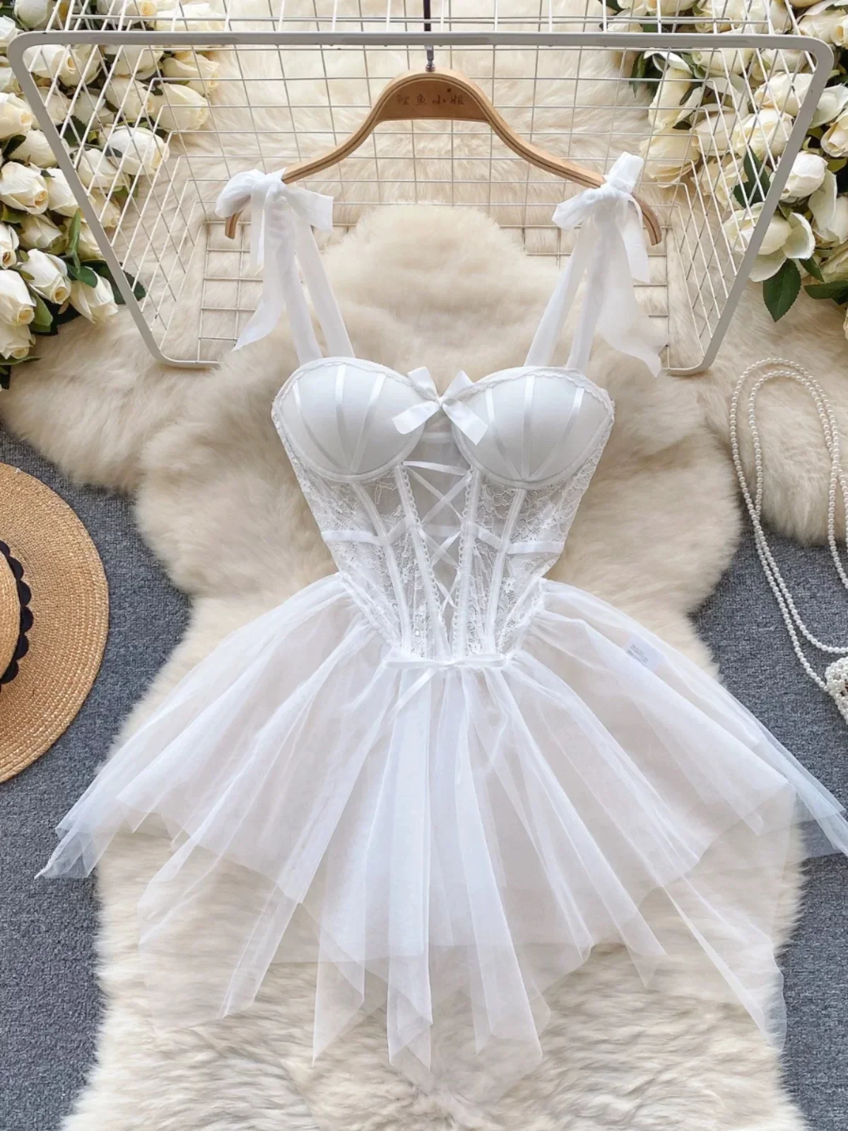 Gaun Pengantin Seksi untuk Role Play, Pakaian Tidur Wanita Model Sheath dengan Tali Spaghetti, Pakaian Tidur Wanita dengan Renda dan Kain Gauze, Piyama Erotis