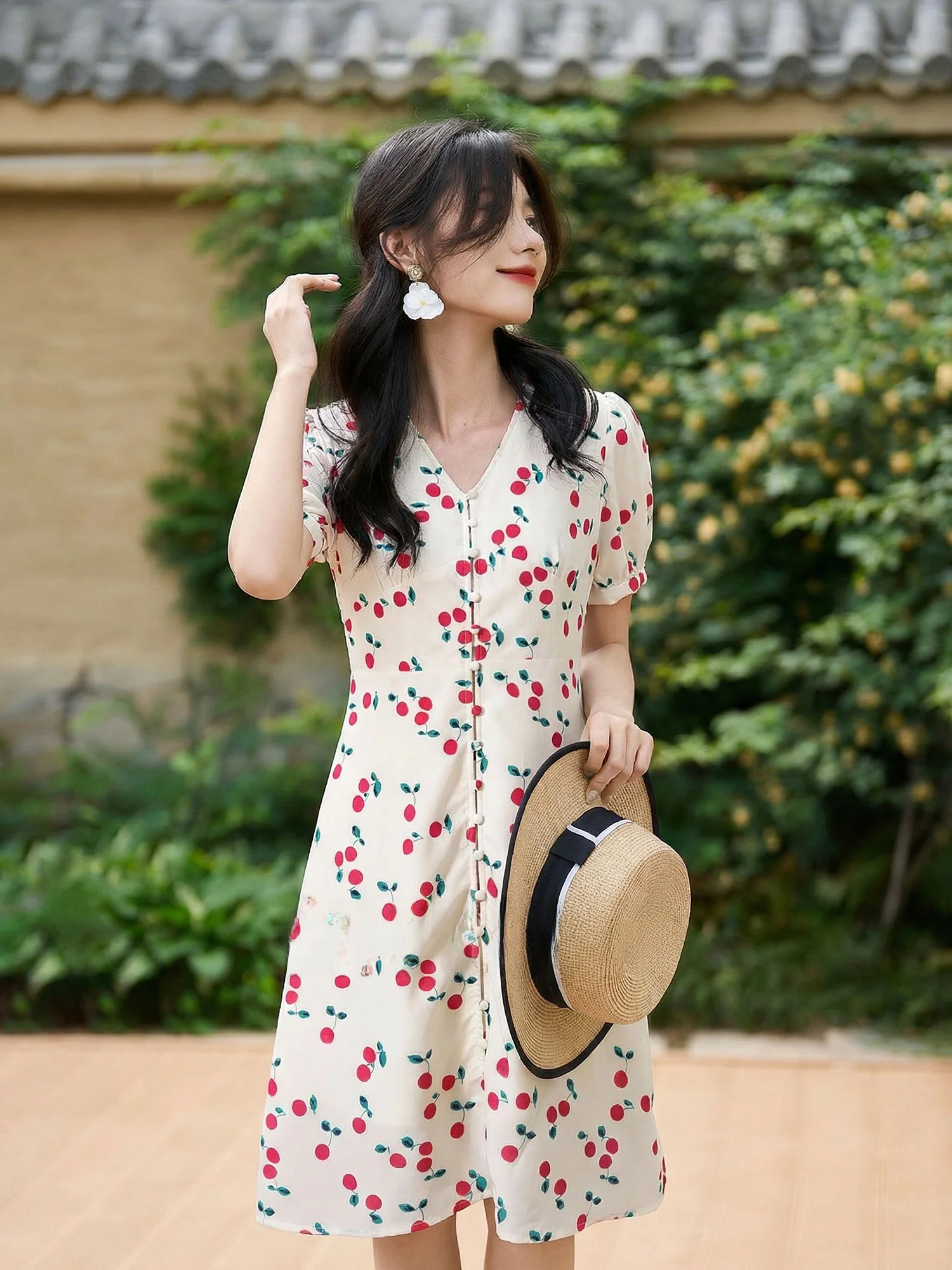

Chivirin Silk Cherry Print V-neck Tie Waist Dress Women's Summer 2026 French Style Slim Fit Tea Break Skirt Dress