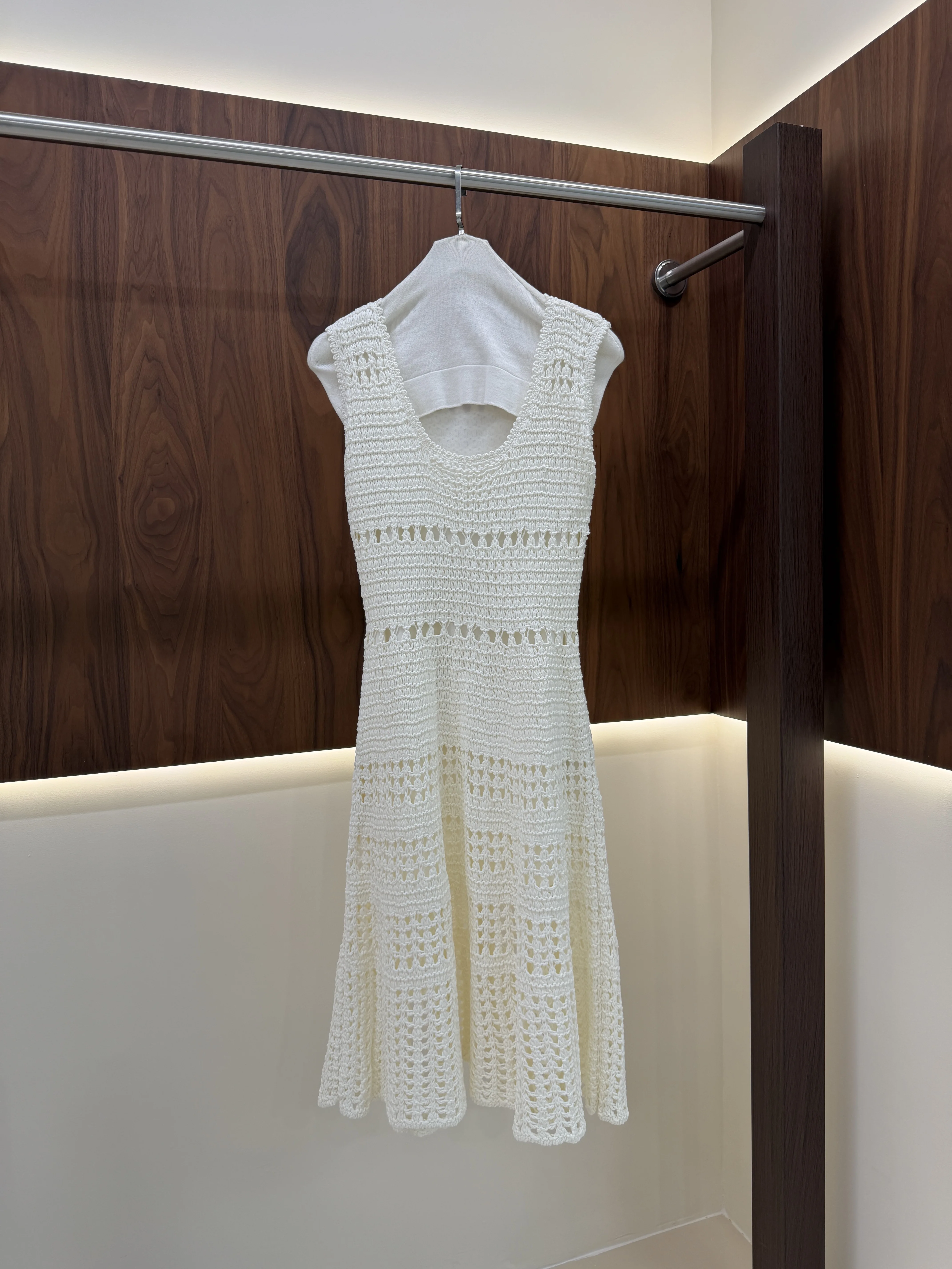 Women's Summer White Sleeveless U-Neck Cut-Out Knit A-Line Dress
