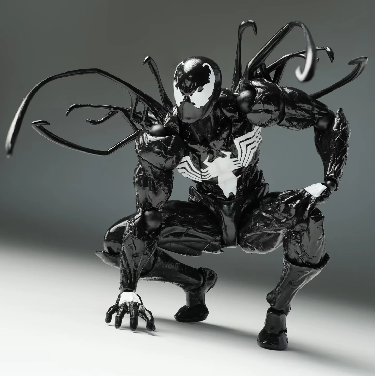 mess toys Symbiote Spider Revoltech Spidy Symbiote 3.0 Scale Action Figure kaiyodo Figurine Model Toys Gifts - view 3