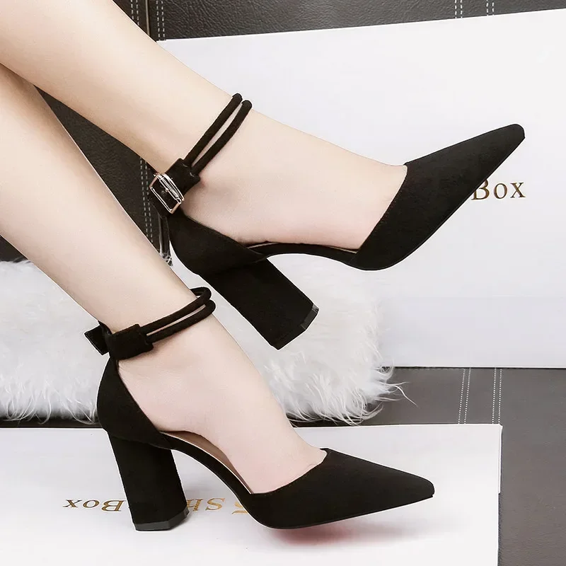 

Fashion Square Buckle High Heels for Women 2024 New Pointed Toe Shallow Mouth Thick Heel Women Shoes Tacones Para Mujer Hot Sell