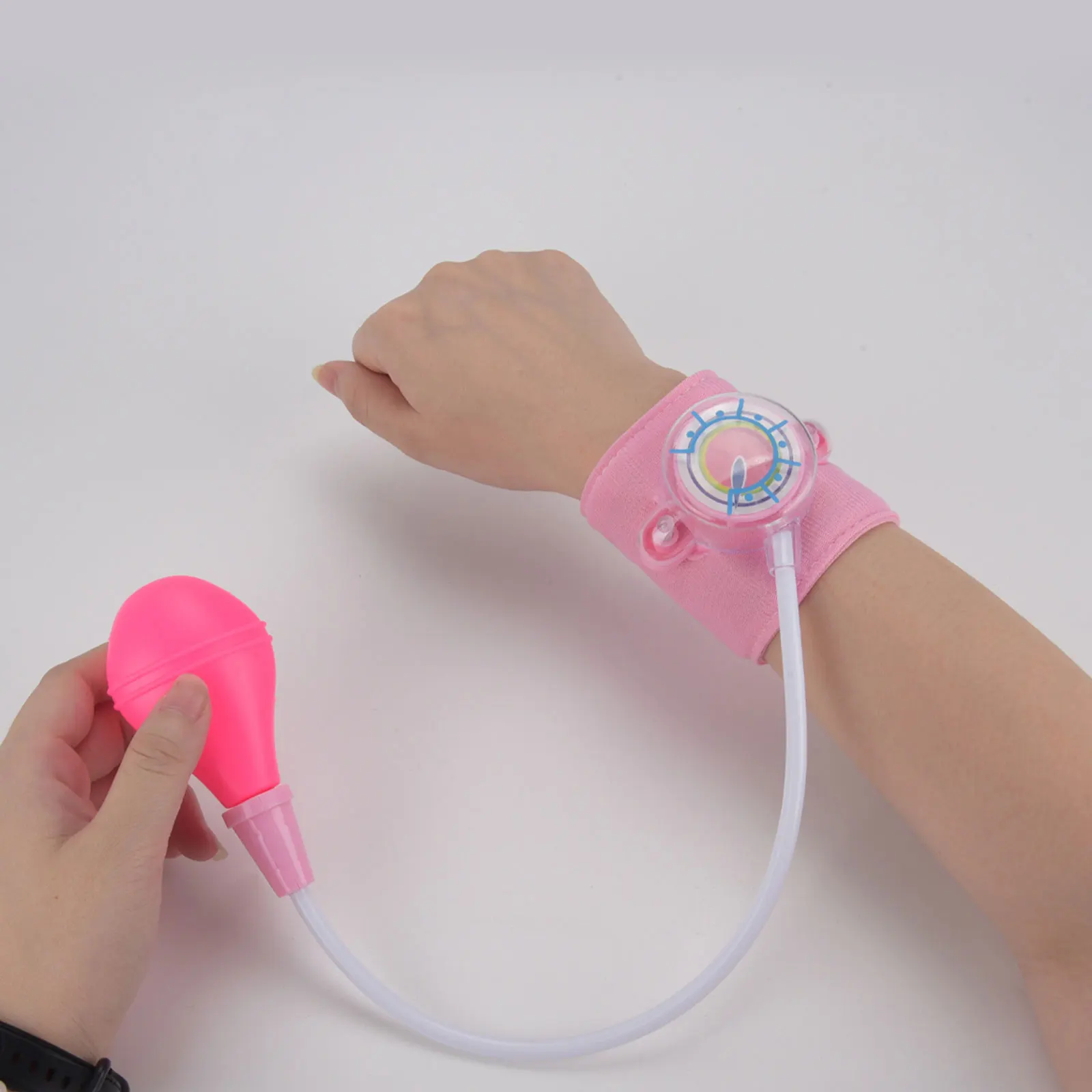 Juego para niños en casa, equipo médico, estetoscopios masculinos y femeninos, monitores de presión arterial, enfermeras médicas, jeringas, juguetes