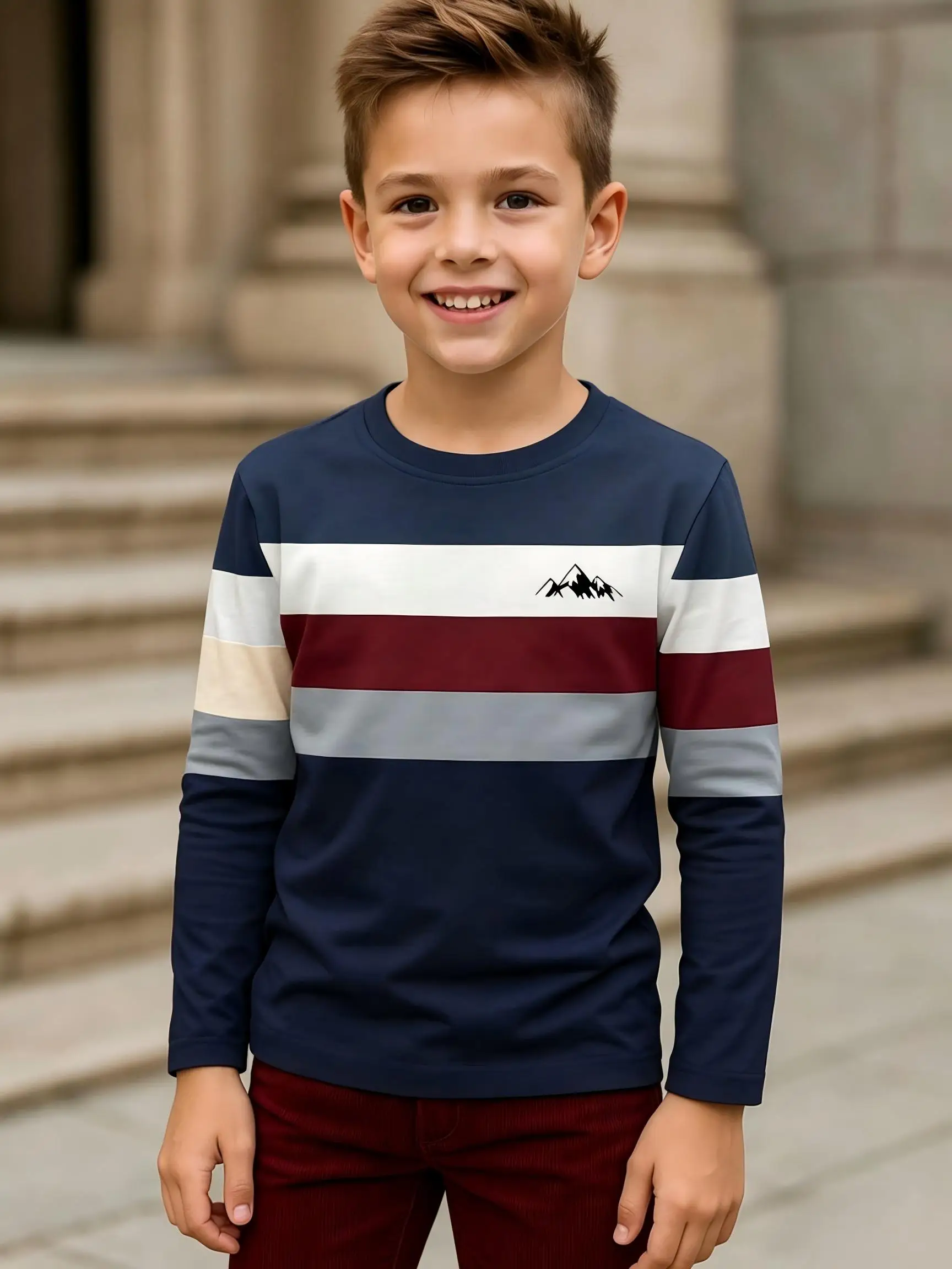 Long-sleeved, Crew-neck T-shirt Featuring A Cool, Stylish Cartoon Print