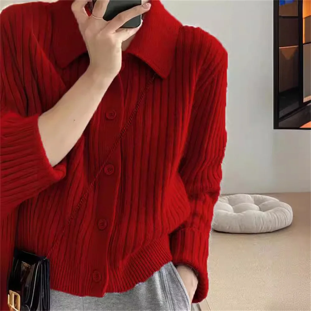 

2024 Men's Gentle Lapel Knitted Cardigan Autumn New Loose Slimming Soft Glutinous Short Sweater