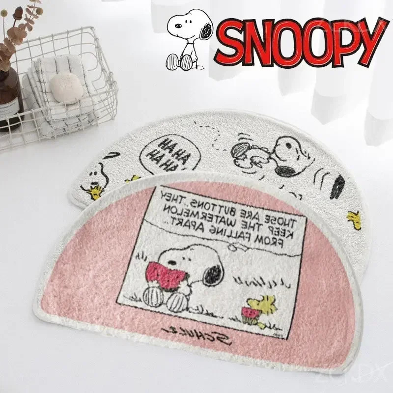 Cute Snoopy Floor Mat 40x60cm Fashion Animation Non-slip Bathroom Doormat Man Women Absorption Vestibule Home Decoration Rug