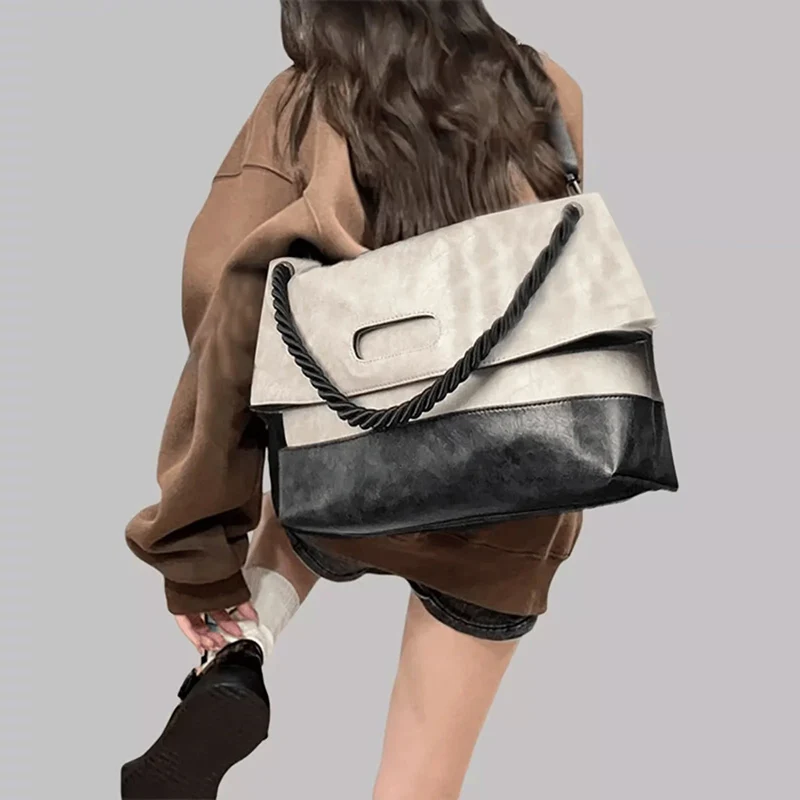

Fashionable Women Shoulder Bag with Stylish Shoulder Strap Daily Outing Commuting Travelling Shopping Hanging Square Tote Bag
