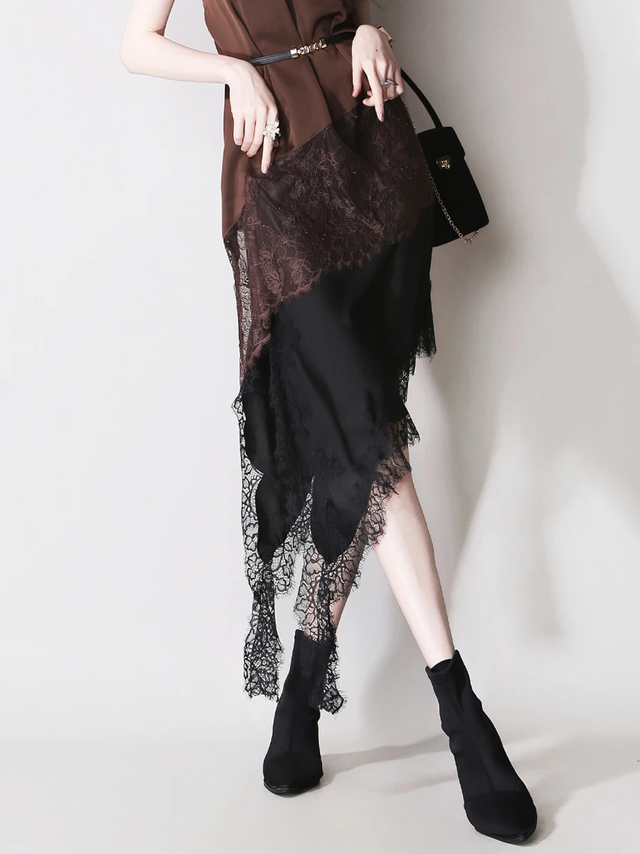 

Элегантная короткая юбка F48 с кружевными вставками и разрезом по боку, на эластичной талии, из гладкого шелка, в винтажном стиле