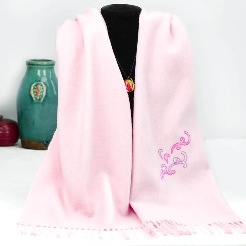 

Famous Ancient Embroidery Handmade Suzhou Embroidery Cashmere Pink Scarf Women's Winter Art Scarf Student Versatile Chinese Styl