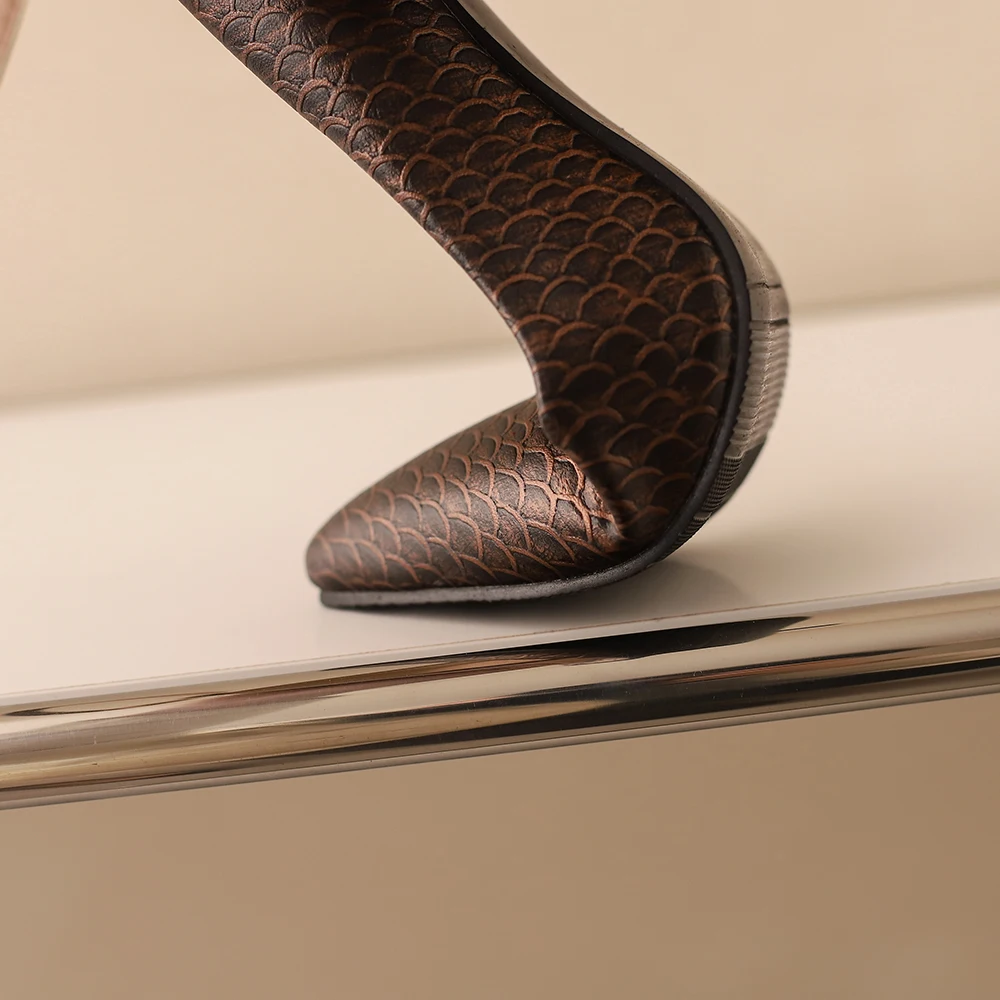 ربيع جديد أنيق براون الذهب النساء مضخات سوبر عالية الكعب الخنجر سيدة عارية أحذية زائد كبير صغير الحجم 13 31 43 48 50