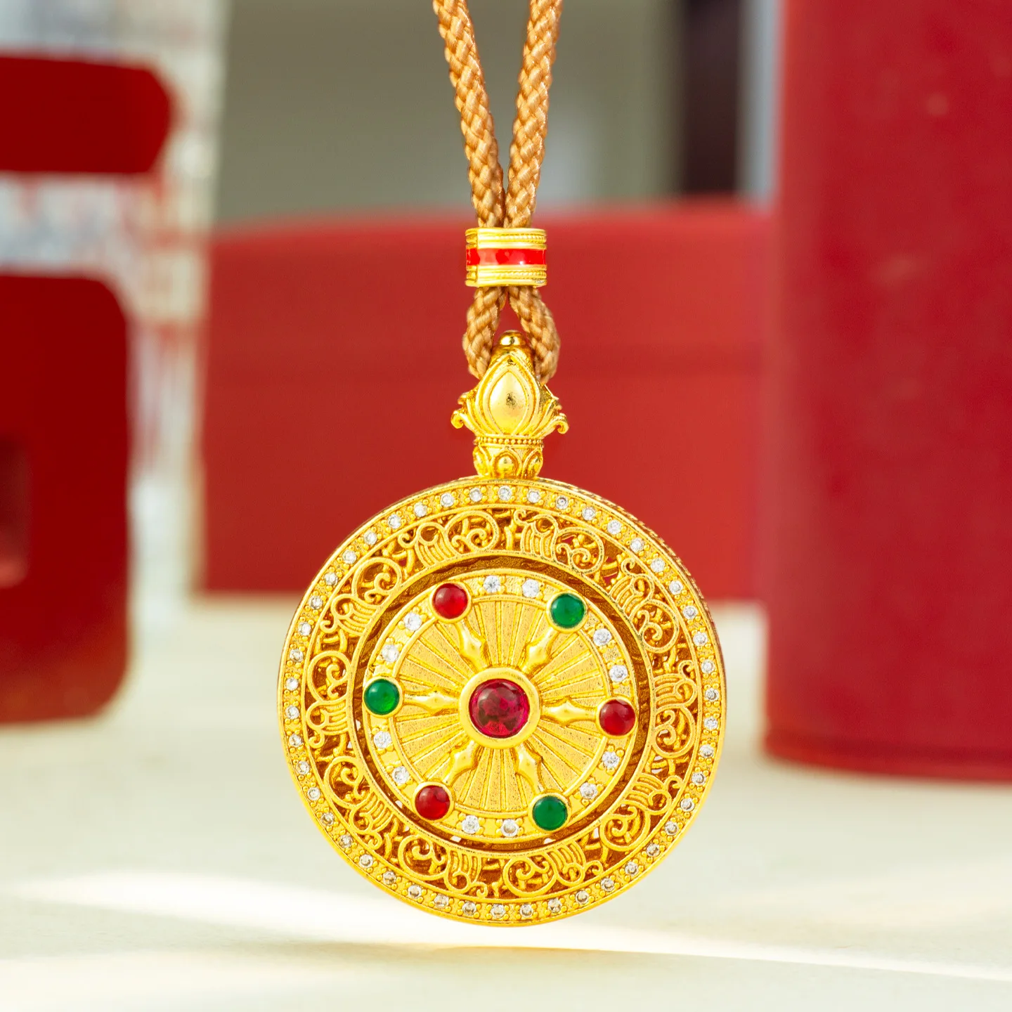 Luxury 24K 9999 Pure Gold real gold Diamond-encrusted eight-treasure compass pendant six-character truth pendant necklace