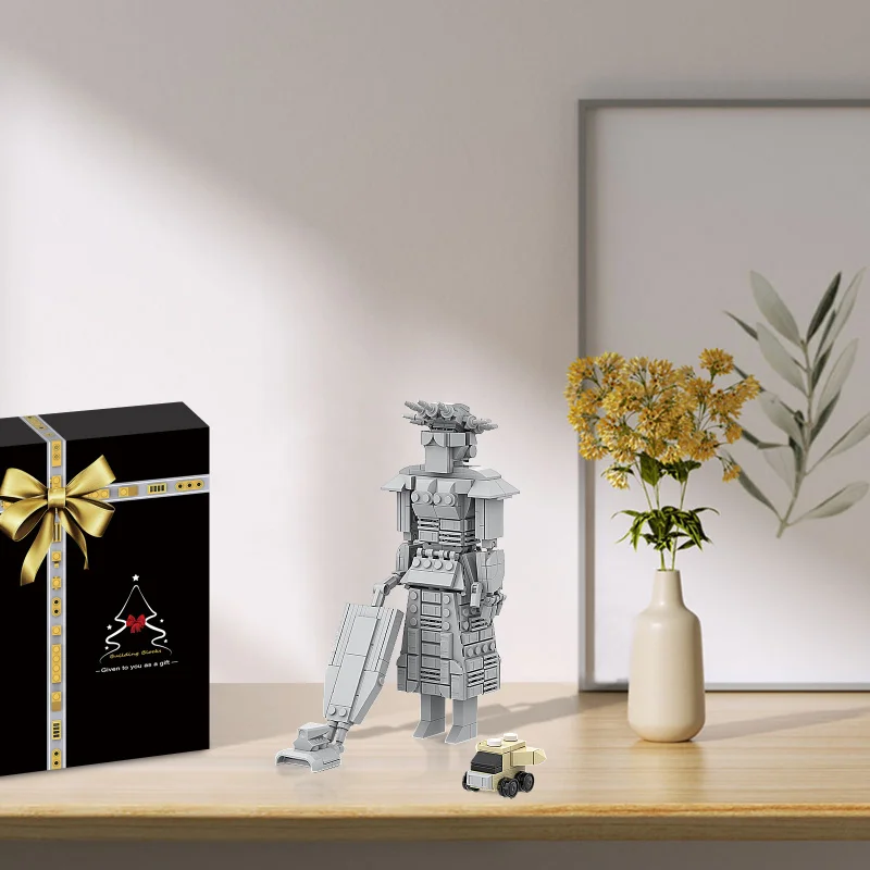 

Space Maid building blocks 362 small particles assemble children's educational toys IP collectible ornaments