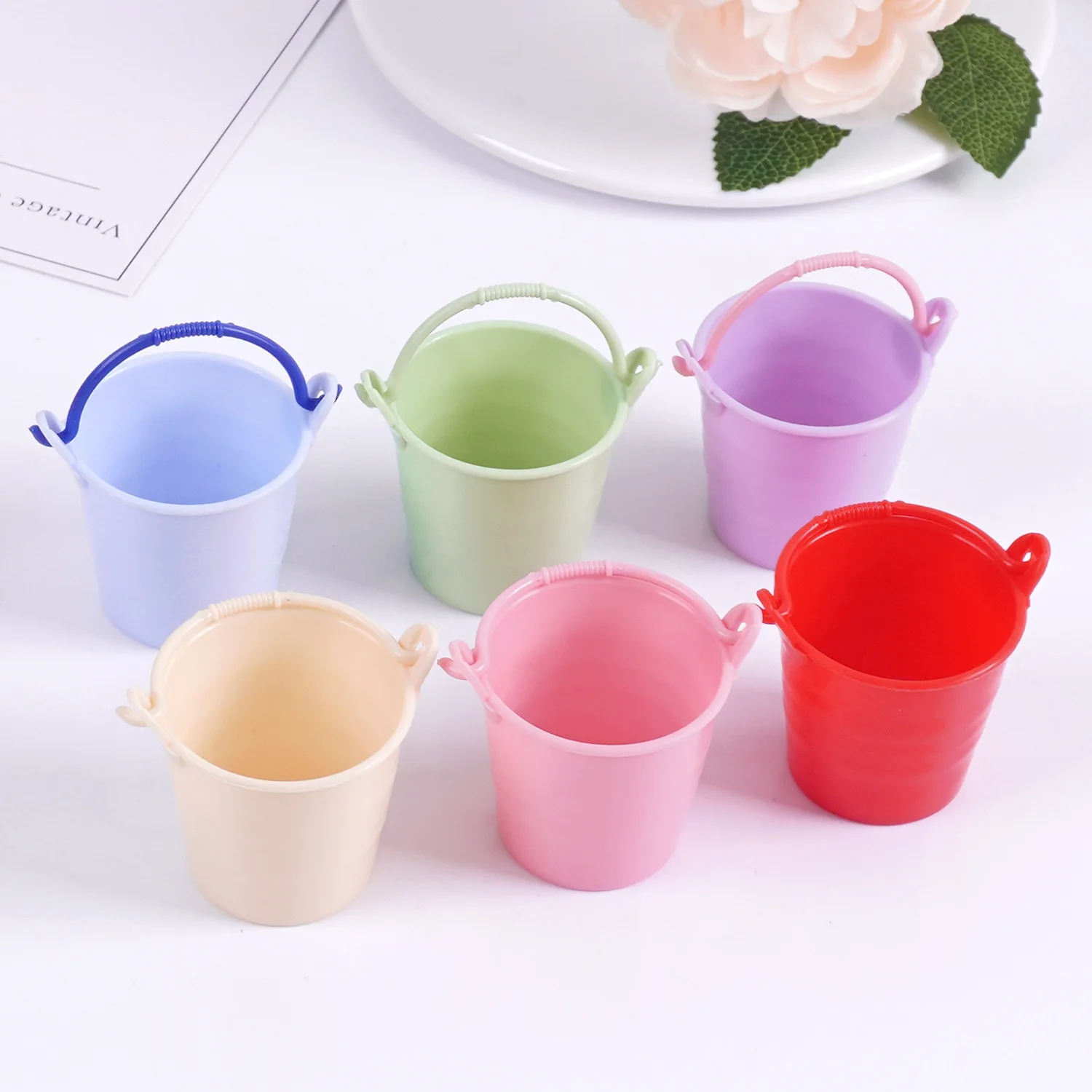 Mini Colorful Buckets Water Scoop Small Bucket Dollhouse Plastic Toys Simulation Miniature Beach Scene Ornaments Home Decor