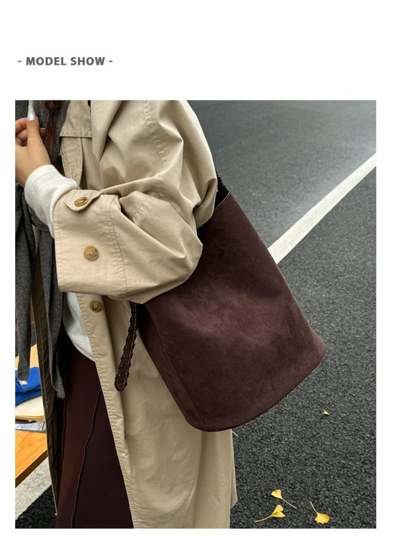 Mehrfarbige Wildleder-Schultertasche mit Verstellbarem Riemen, Lässiger Stil für Tägliches Einkaufen, Verabredungen, Pendeln und Kurzreisen – Detail 2