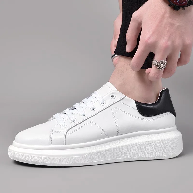 

2025 Men's New Autumn Leather Panel Sneakers - Breathable White Shoes for Casual & Sporty Wear