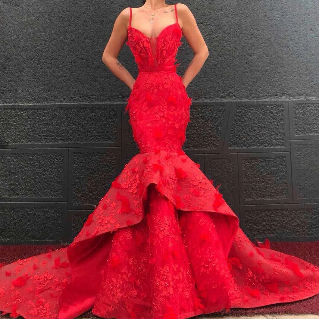 

Sleeveless Red Prom Dress Women Spaghetti Mermaid Trumpt Appliques Floor Length Scoop Neck Lace Train Tiered Formal Luxury Gowns