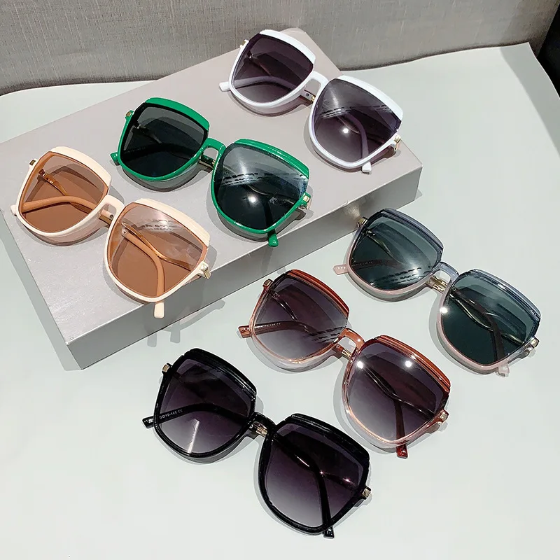 Fashion Vintage Luxury Brand Designer Irregular Sunglasses Women For Men Sun Glasses Punk Popular Oversized Big Frame Shades