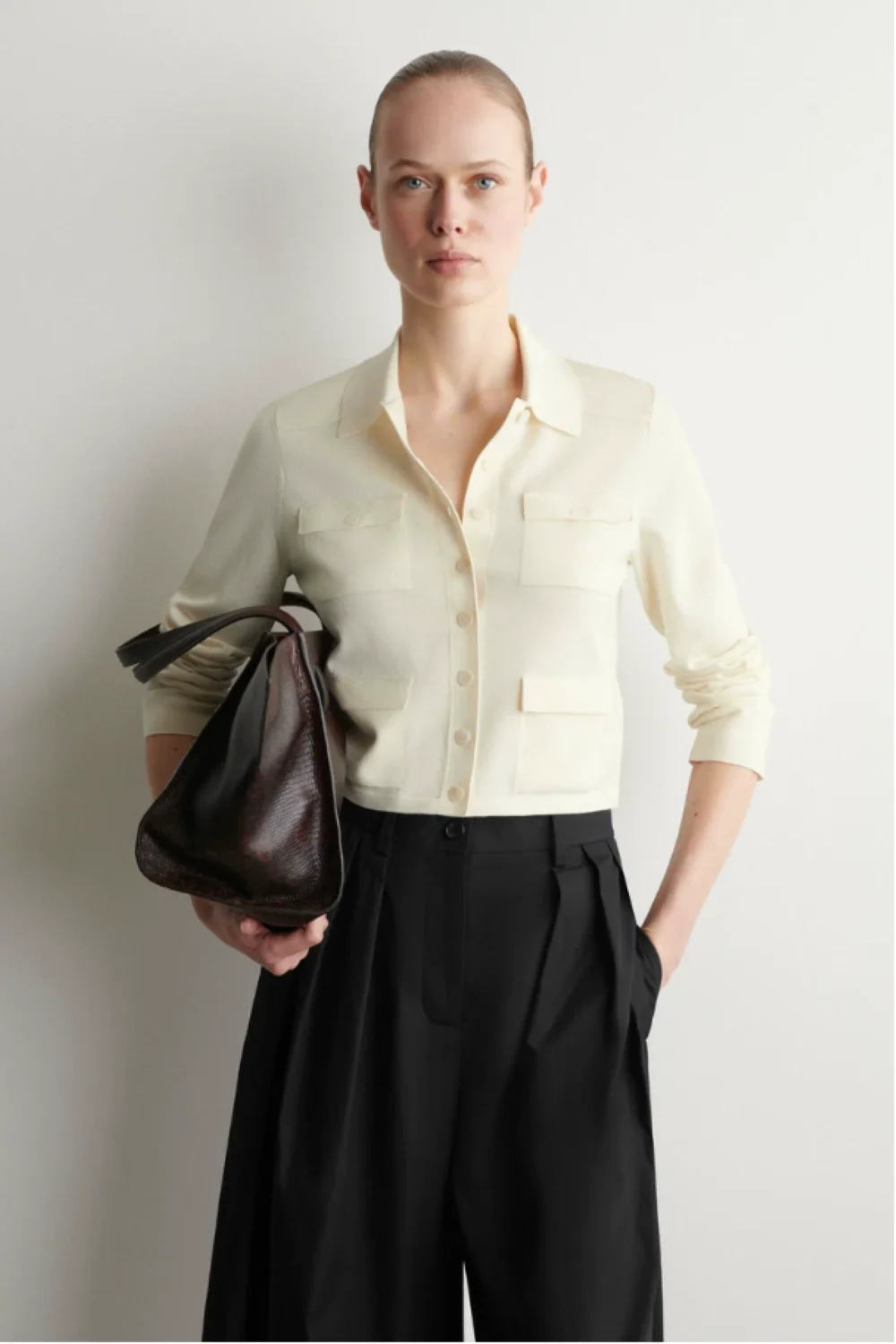 XIMIAN APPAREL 2026 traf cos spring new style of Women's casual Milky white fitted silhouette pocketed knitted cardigan